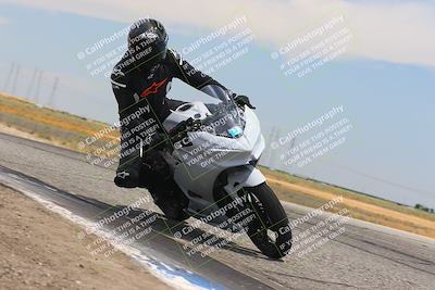 media/May-29-2023-Lets Ride (Mon) [[943717a907]]/B Group/1220pm (Grapevine)/